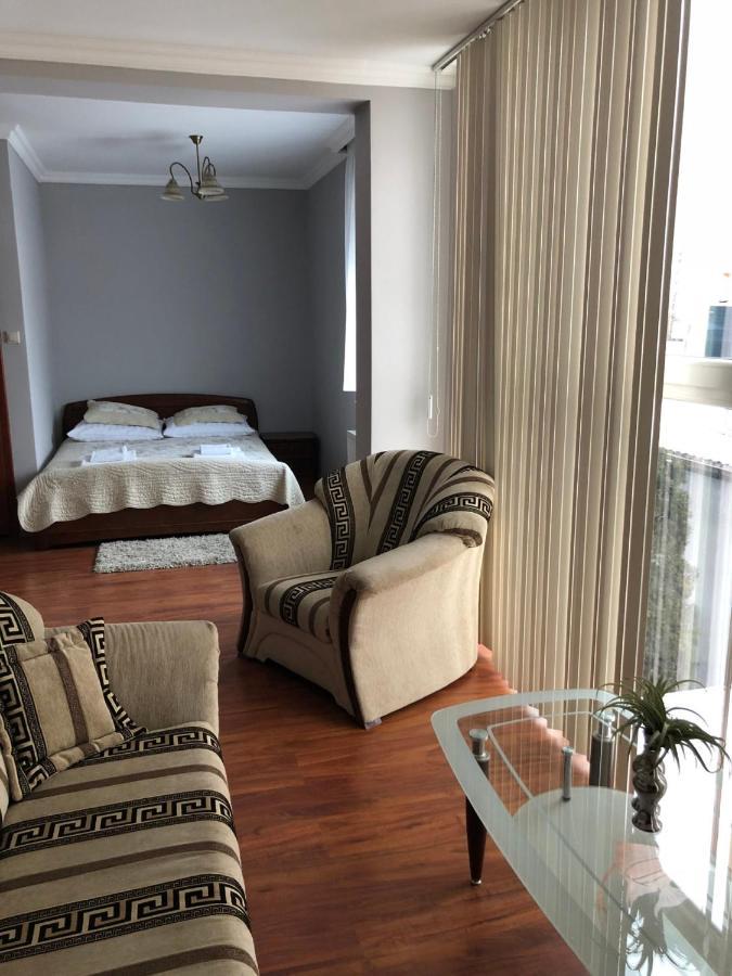 Hotel Arkadia Konskie Kültér fotó